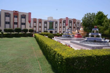 Bachubhai Govindbhai Garaiya Ayurved College