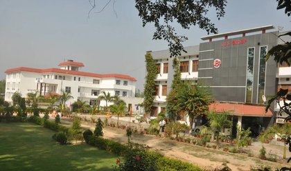Lal Bahadur Shastri Mahila Ayurvedic College & Hospital